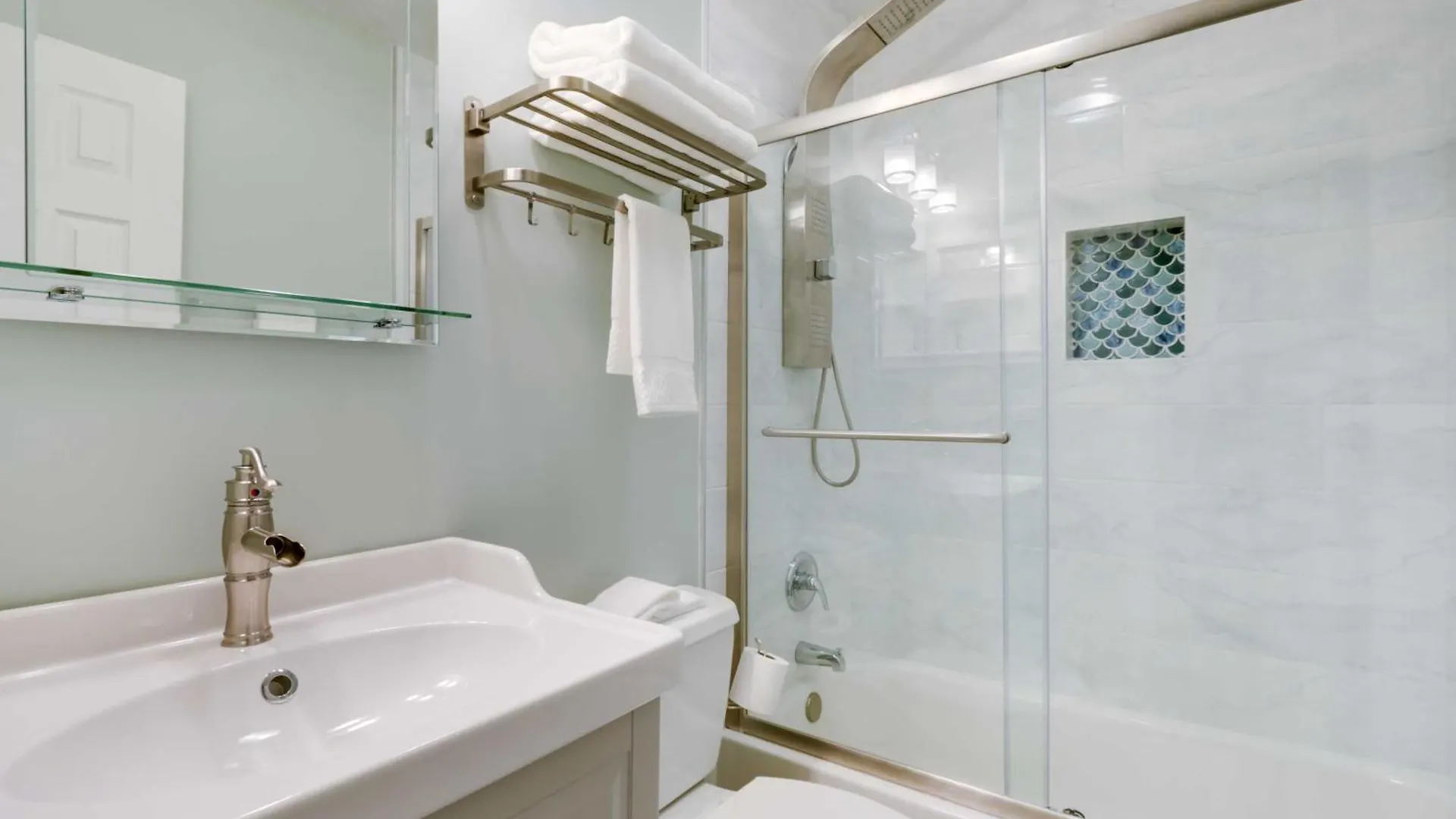 Hilton Head With Pool Access Less Than Half Mi To Apartment *