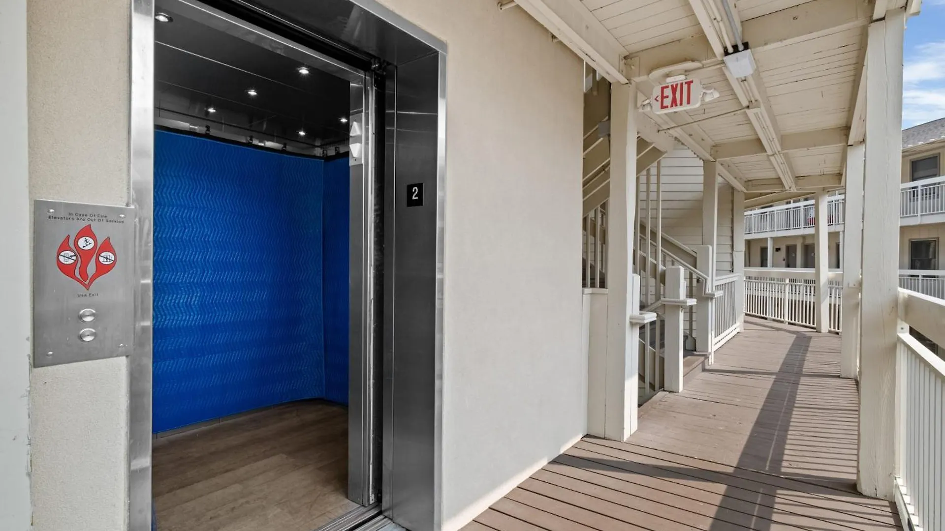 The Breakers #220 Condo, Beautiful Ocean View At Coligny Beach, 4 N Forest Drive Hilton Head, Walk To Shops Restaurants, Renovated Jan 2024, Vacation Hhi Llc *
