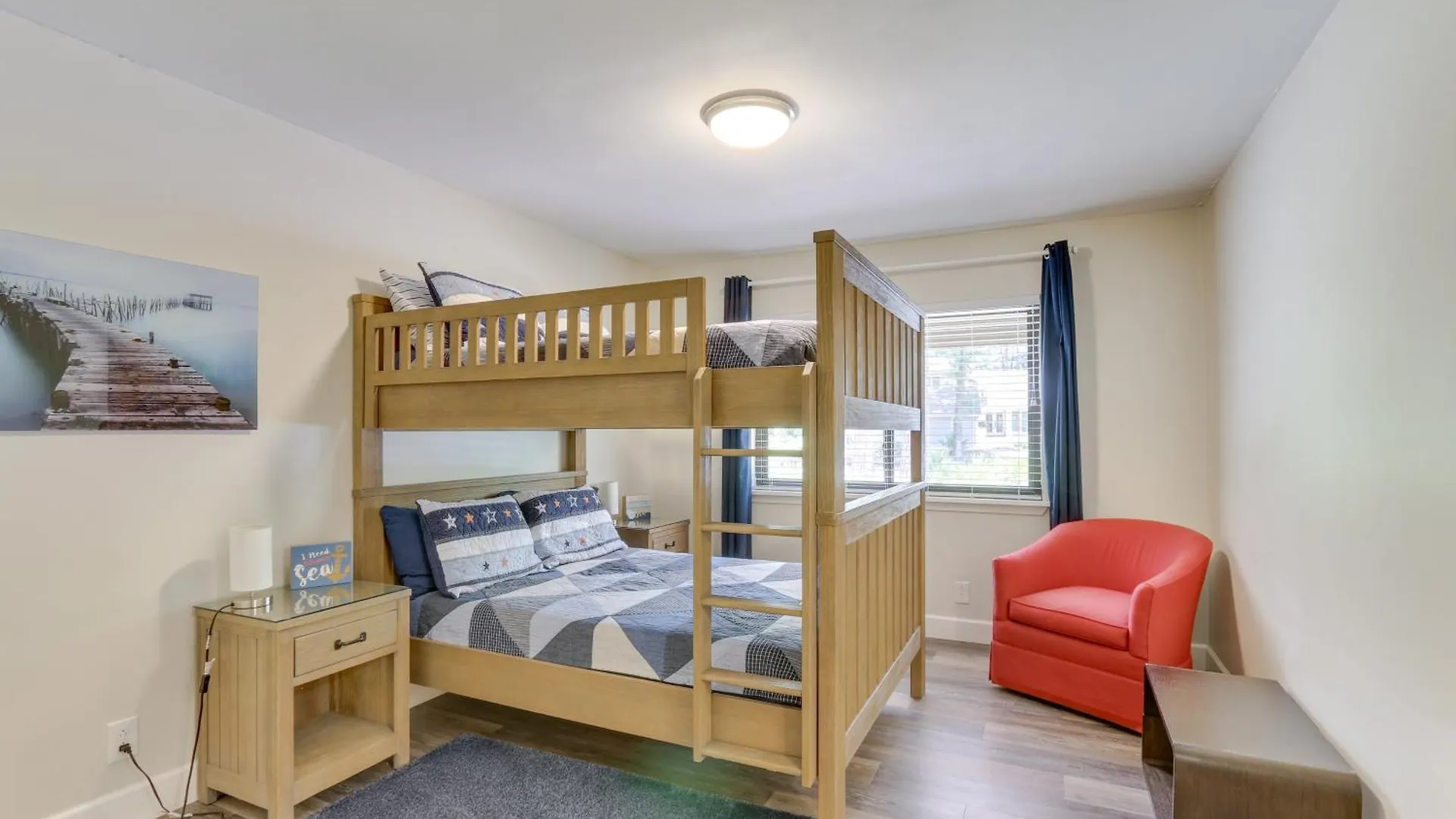 Spacious 1 Mile To Club And Harbour Town! Holiday home