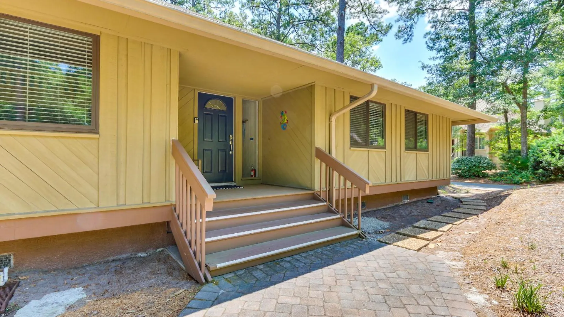 Spacious 1 Mile To Club And Harbour Town! * Hilton Head Island