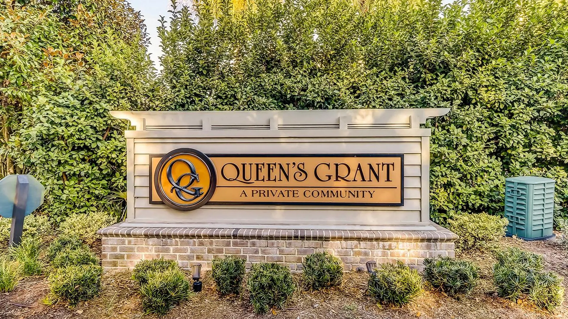 Queens Grant 771 *