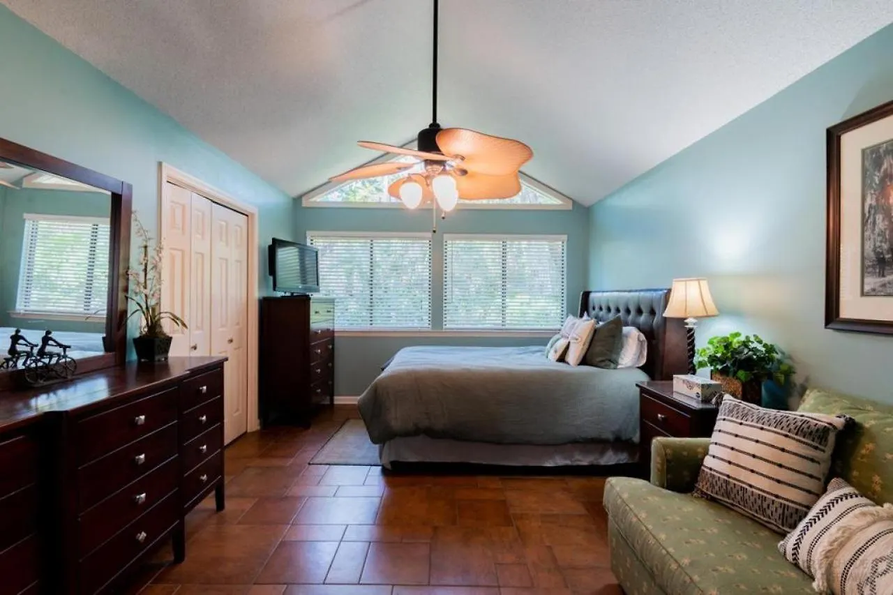 4 Pelican Street Holiday home