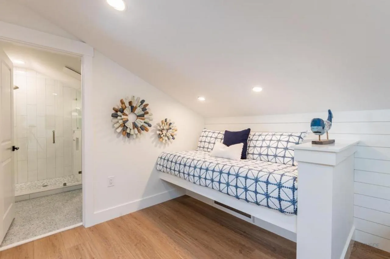 490 Captain's Cove Holiday home *