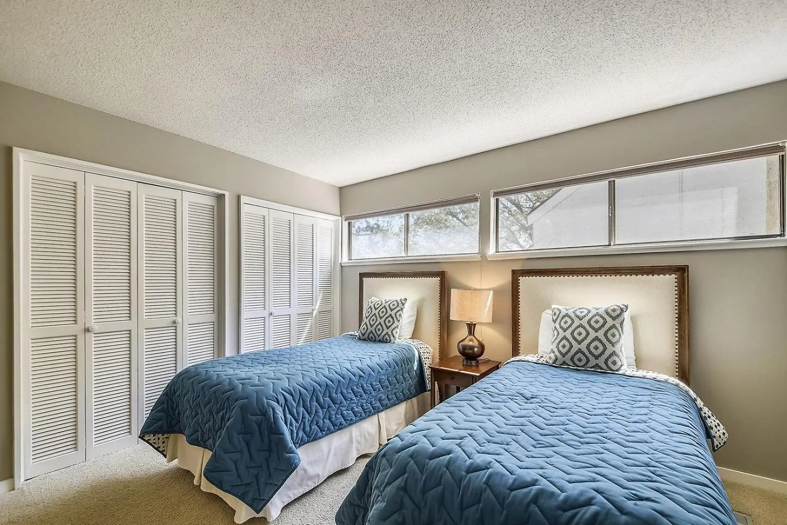 32 Windjammer Court