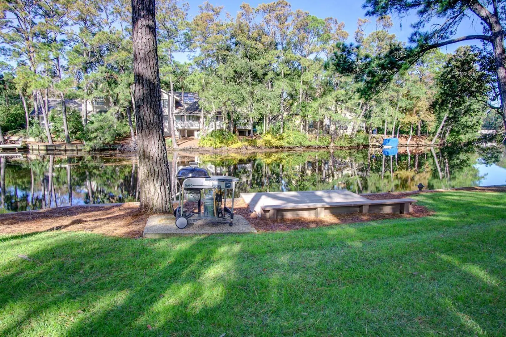 490 Captain's Cove *