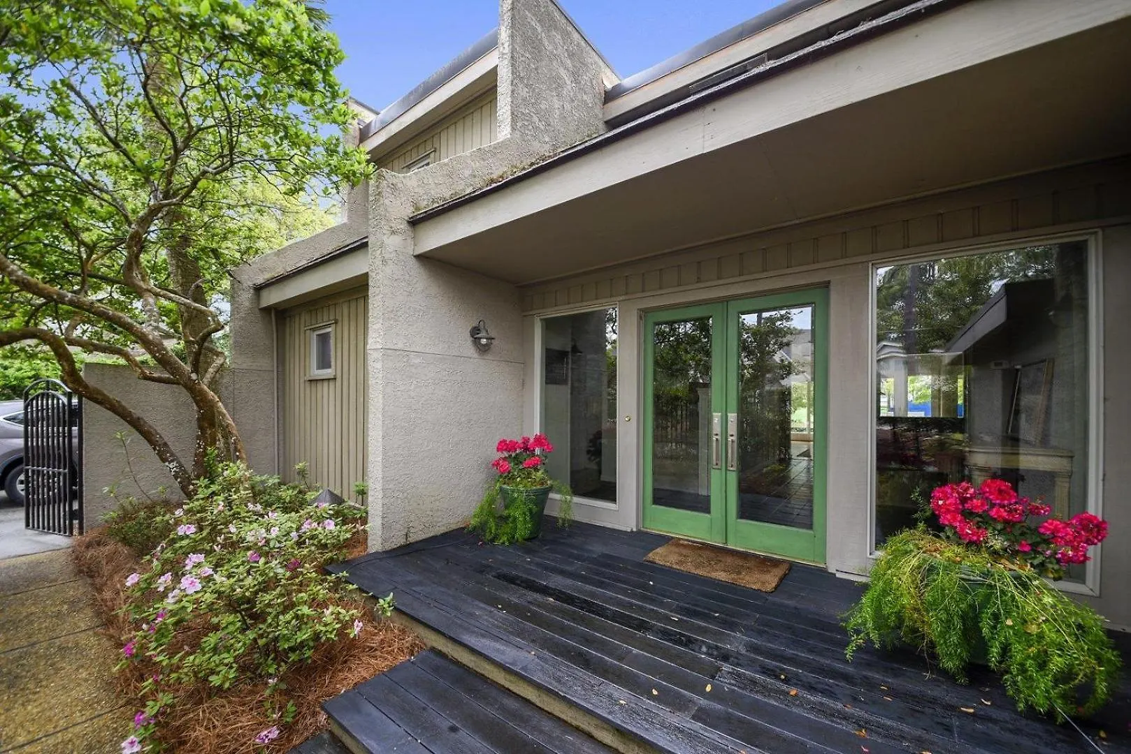 32 Windjammer Court
