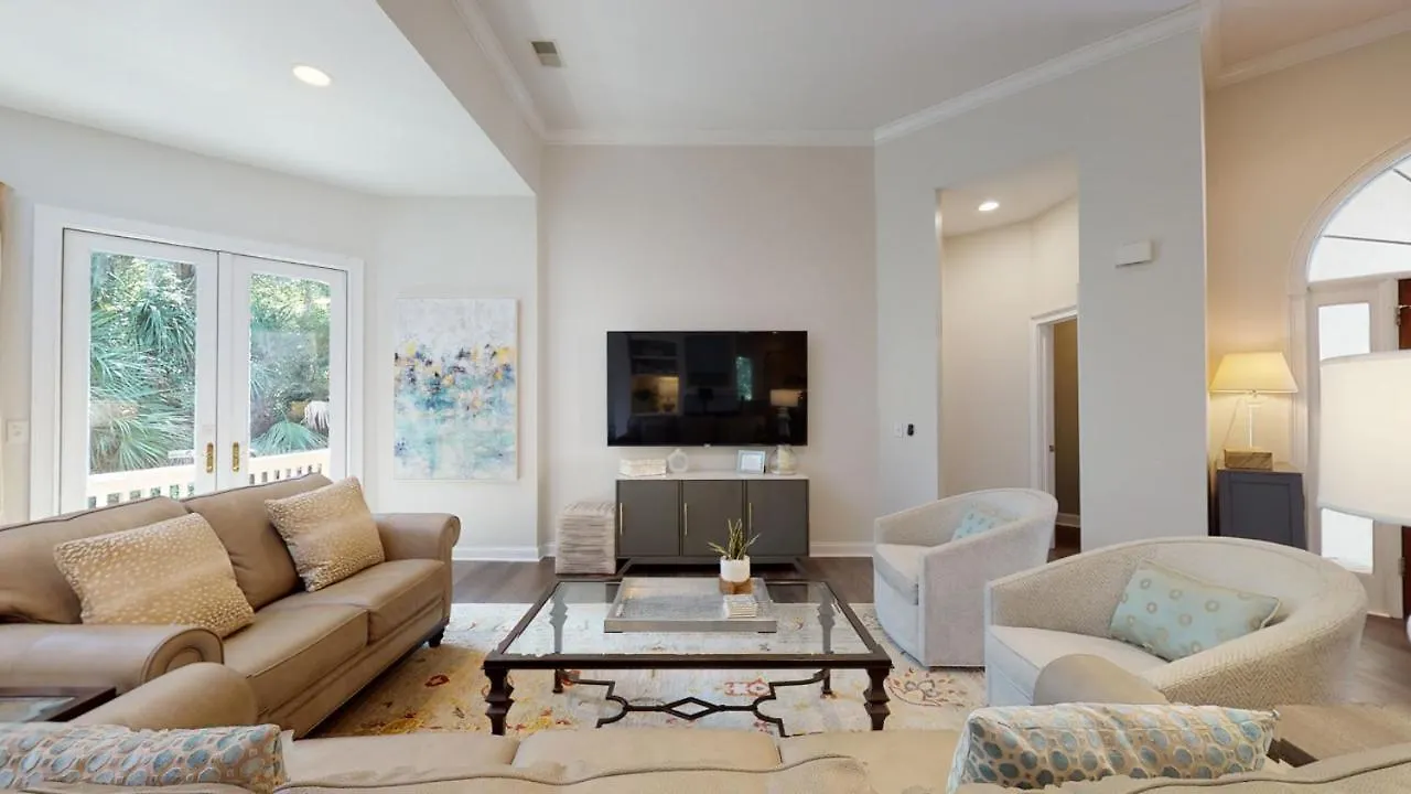 8 Flagg Dr Hilton Head Island