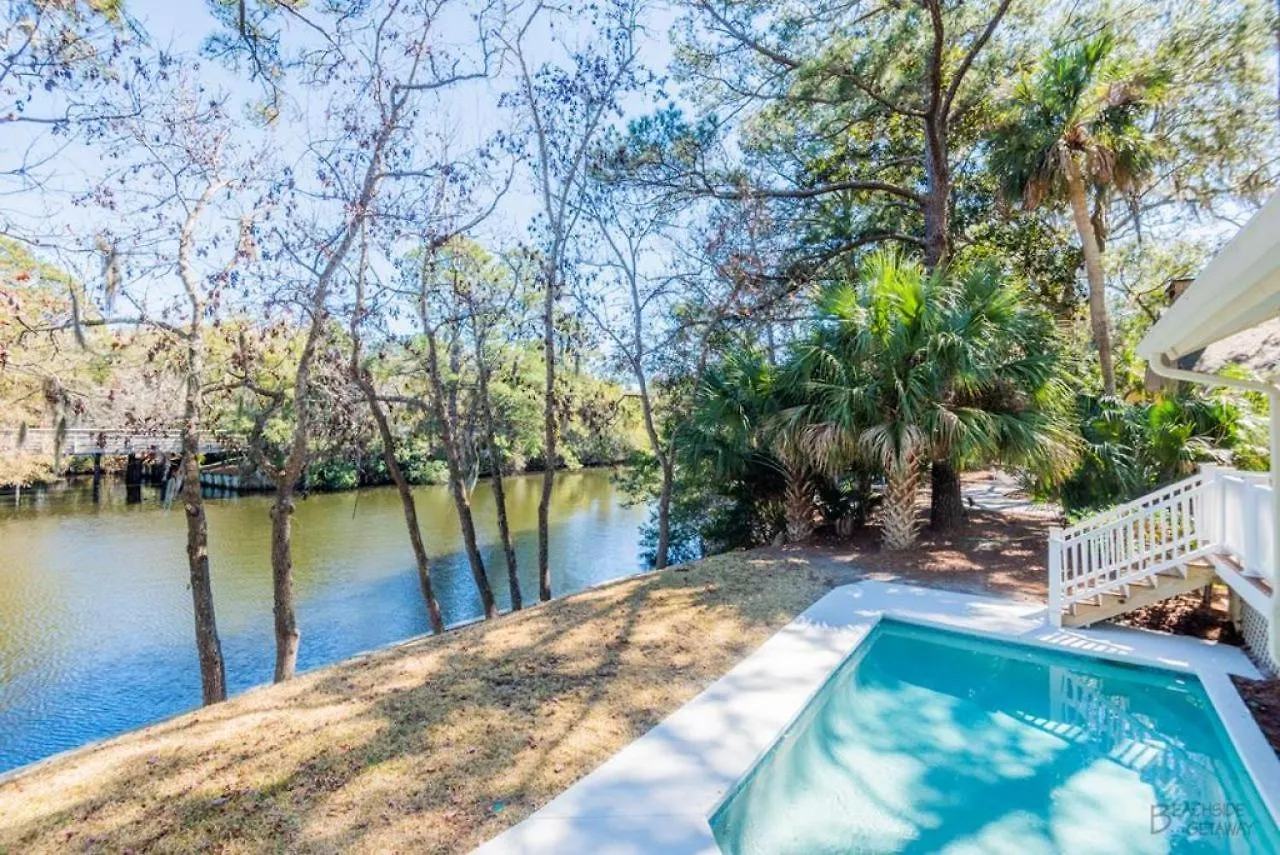 1 St. George Rd. * Hilton Head Island