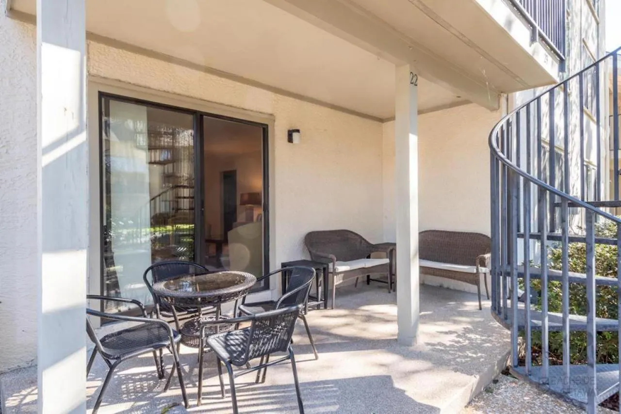 22 Springwood *
