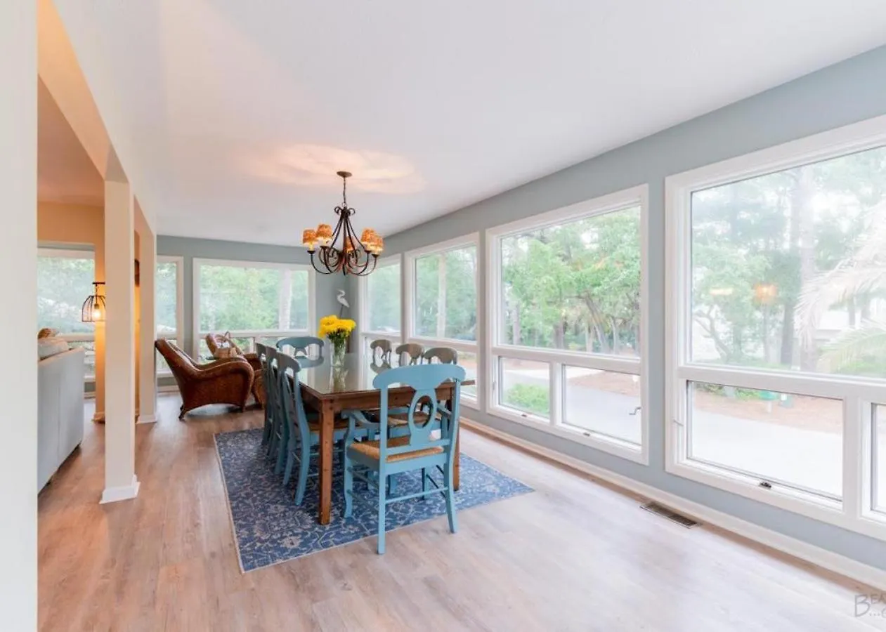 11 Sea Oak Lane *