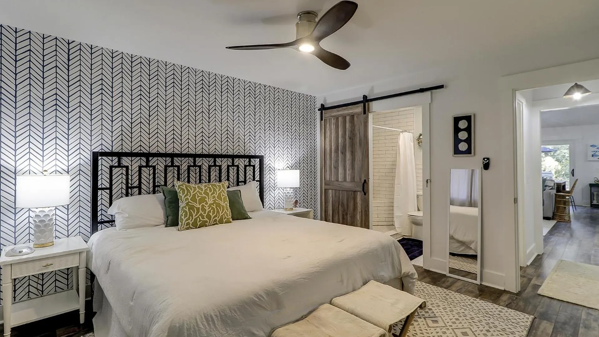 Windward Village 117