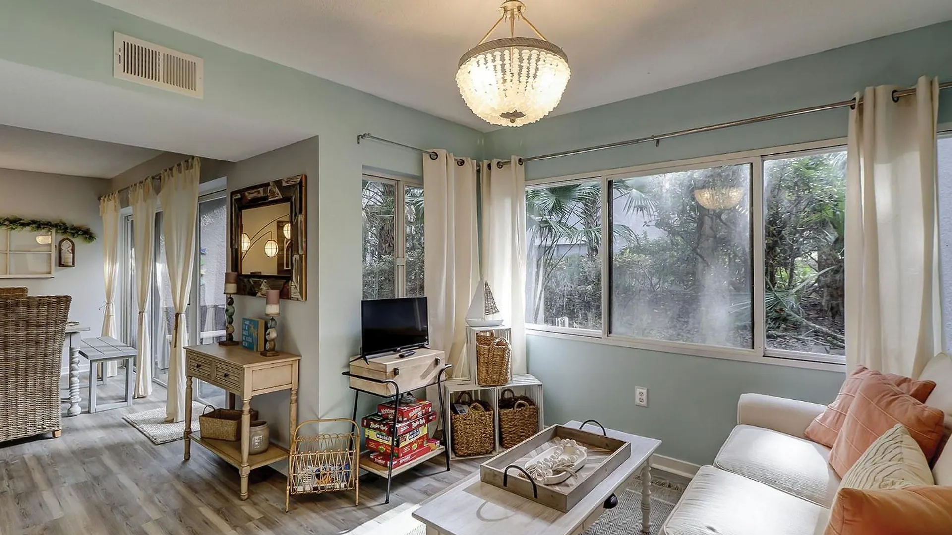 Villa Treetops 5701