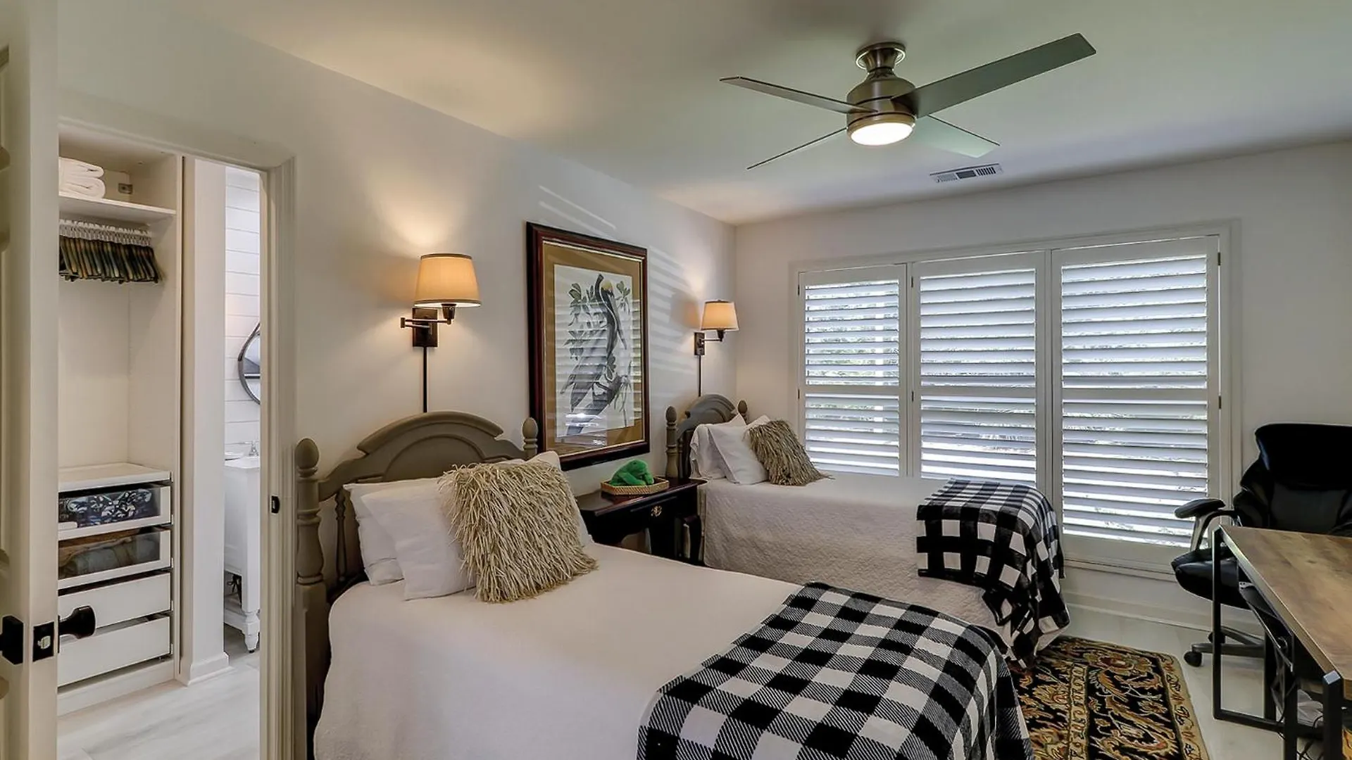 Holiday home Kingston Dunes 82