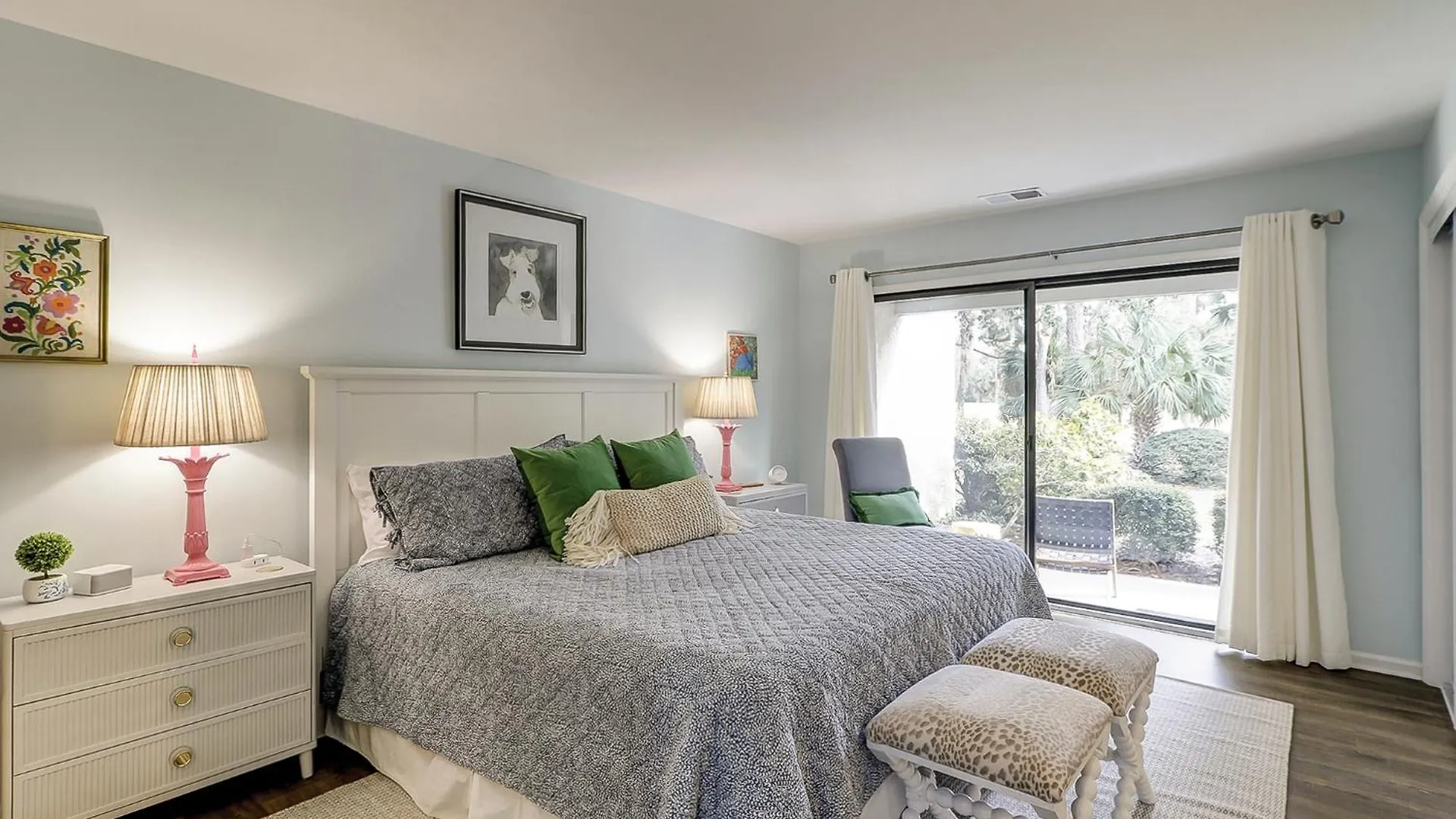 Townhouse Manor 20 *