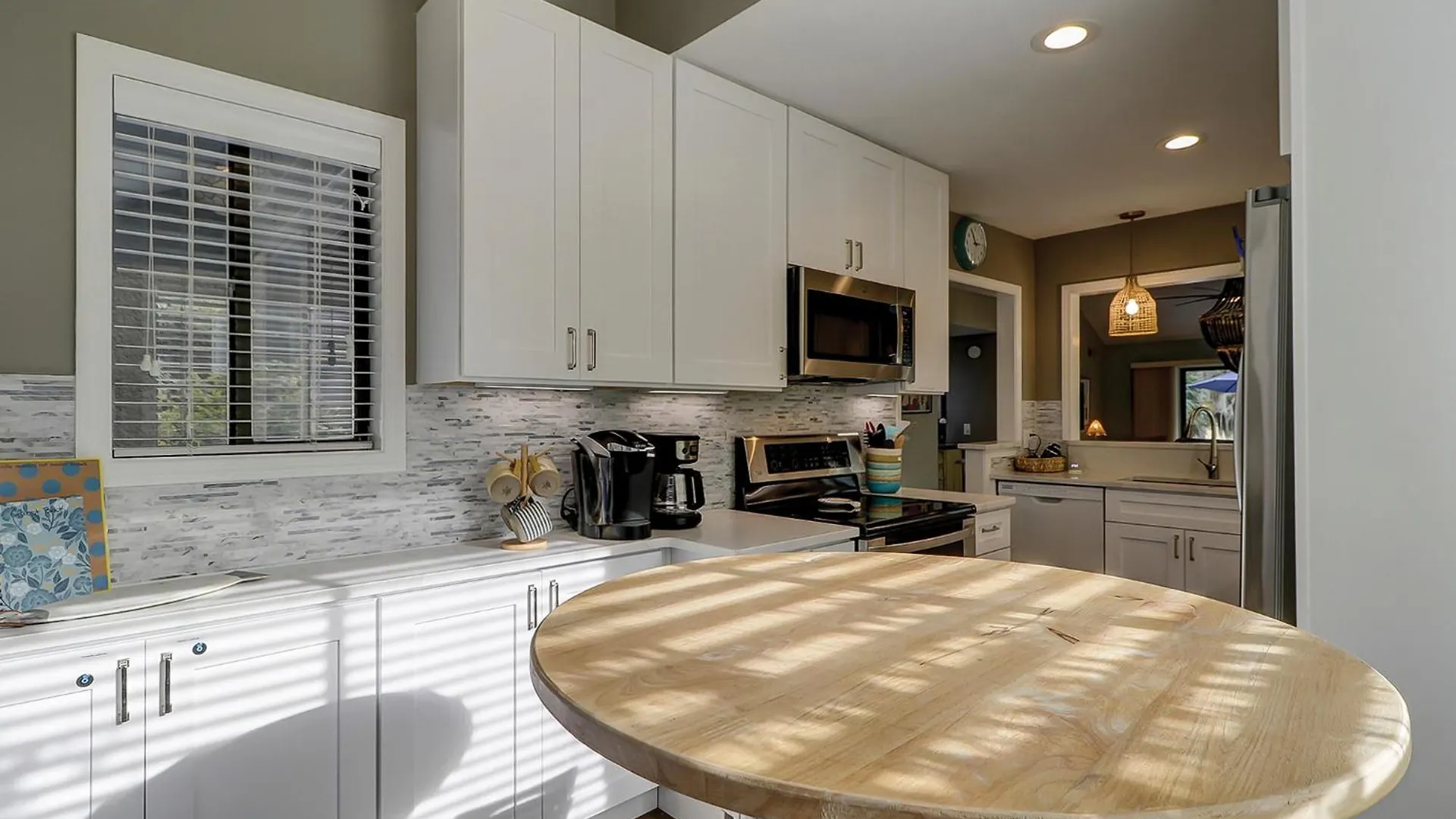 Townhouse Manor 20
