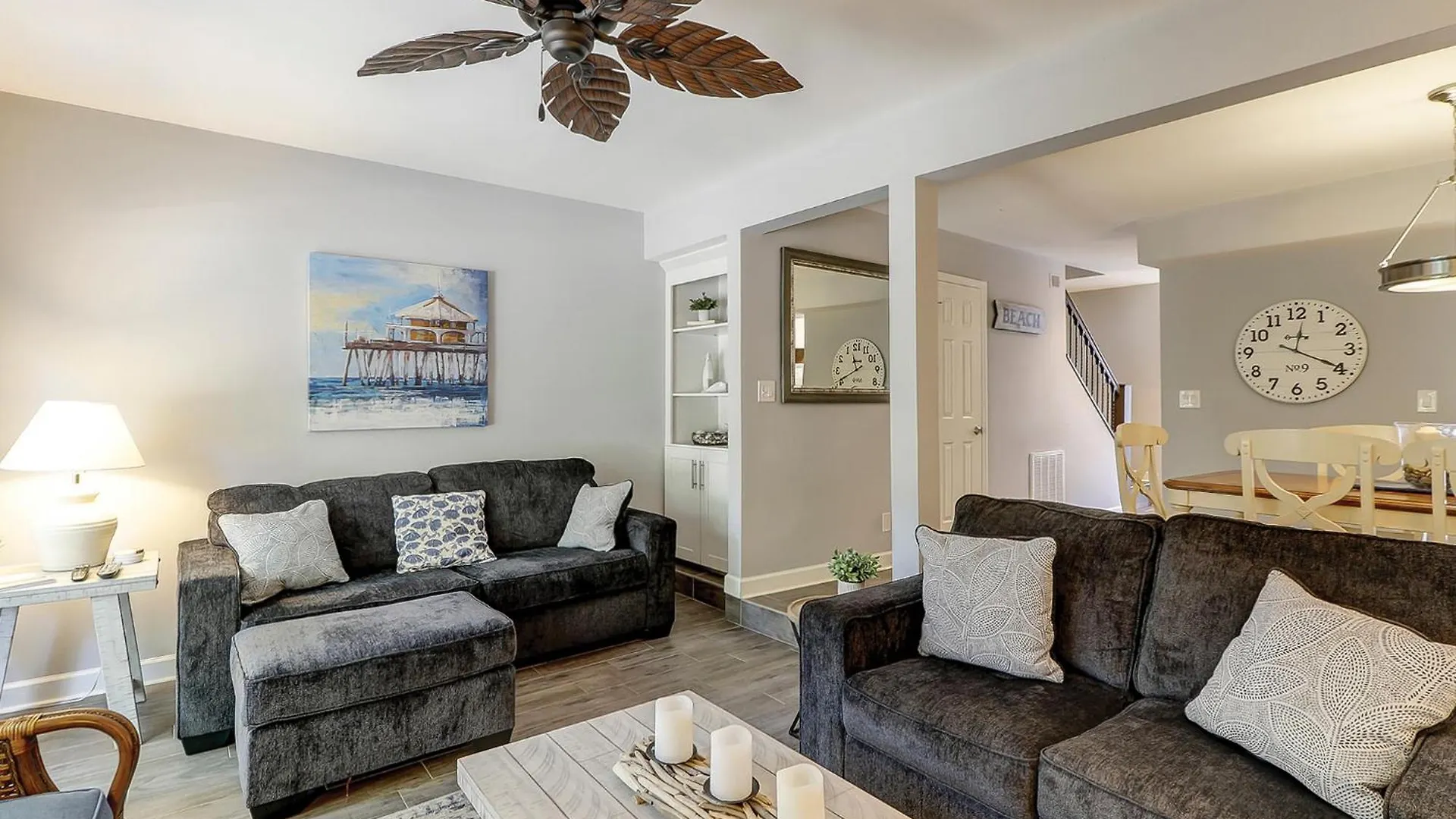 Beachwalk 208
