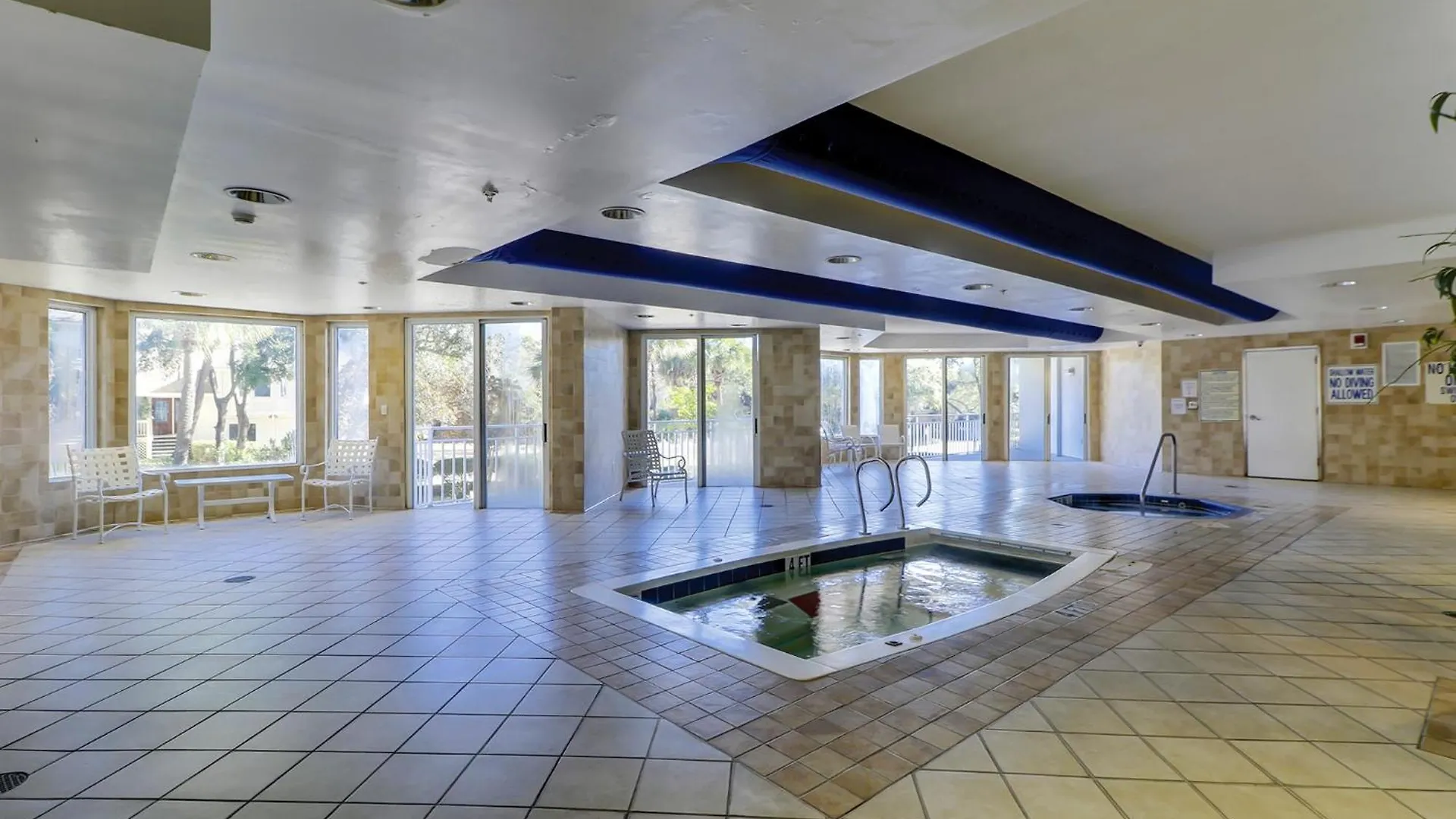Sea Crest 2405