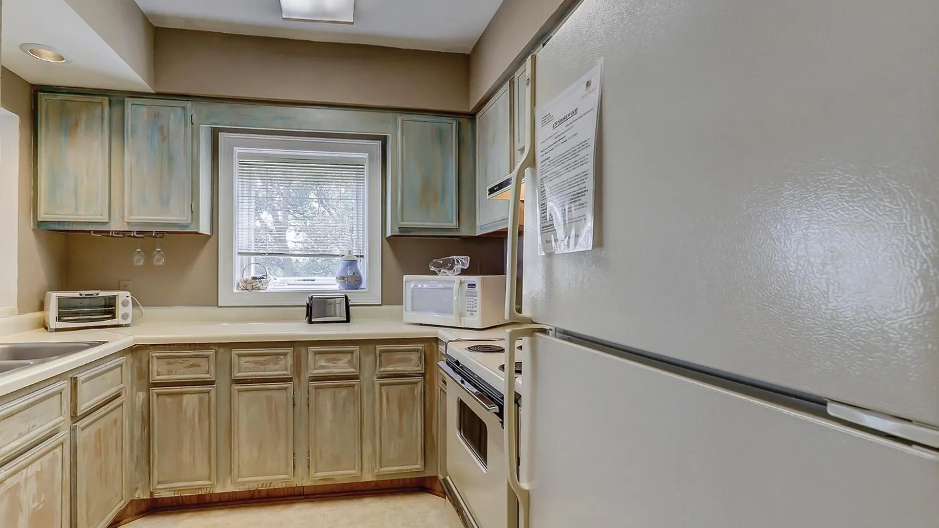 Shorewood 439 *