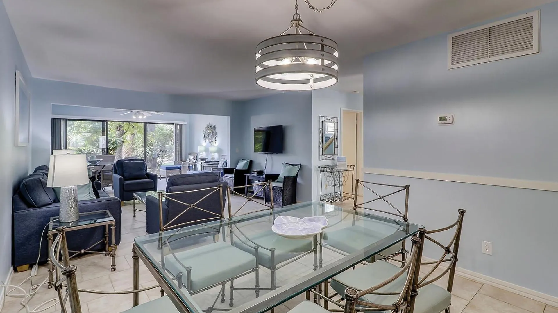Ocean Cove 834