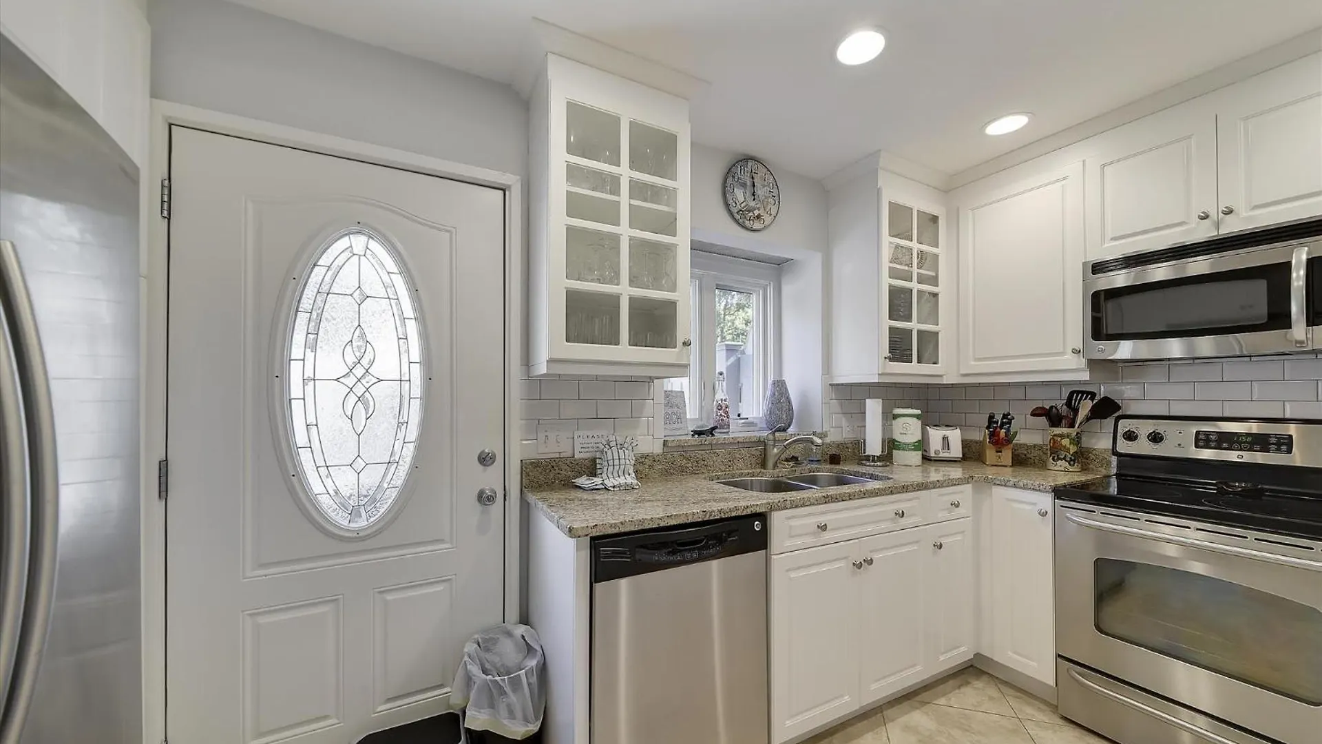 Ocean Cove 808