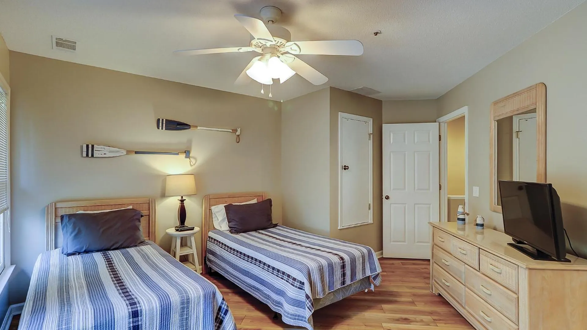 Villa Ocean Breeze 39 *