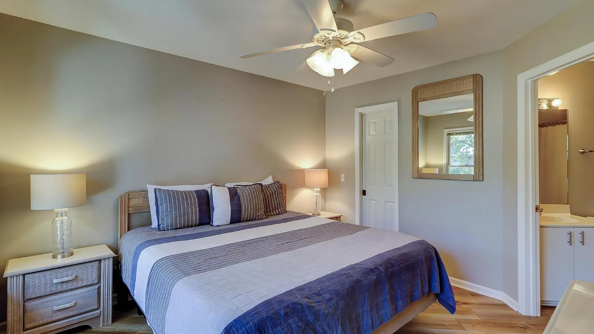 Ocean Breeze 39