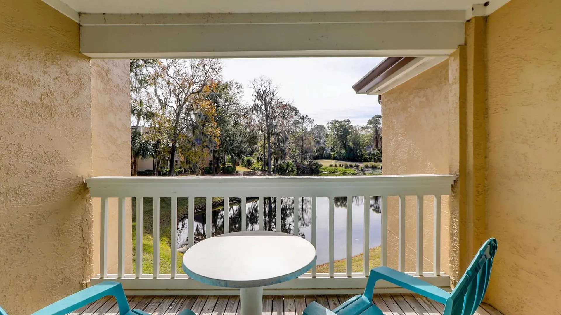 Colonnade Club 168 Villa Hilton Head Island