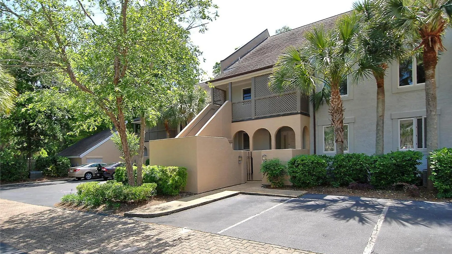 Villa Colonnade Club 168 Hilton Head Island