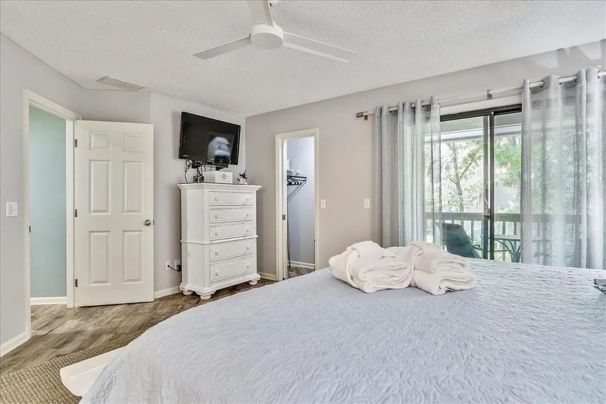 Villa Treetops 7003