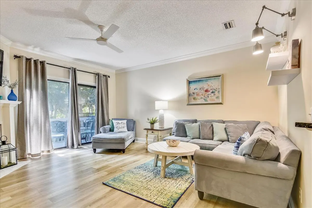 Villa Treetops 7003