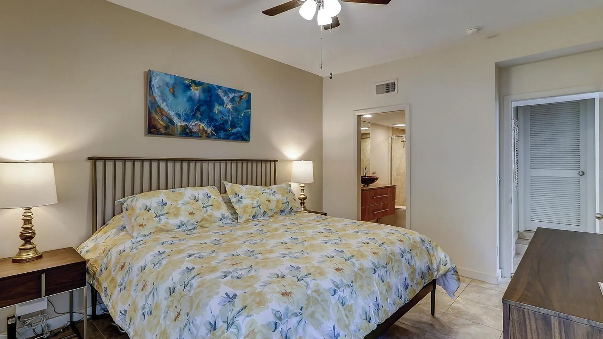 2 Bedroom Villa *