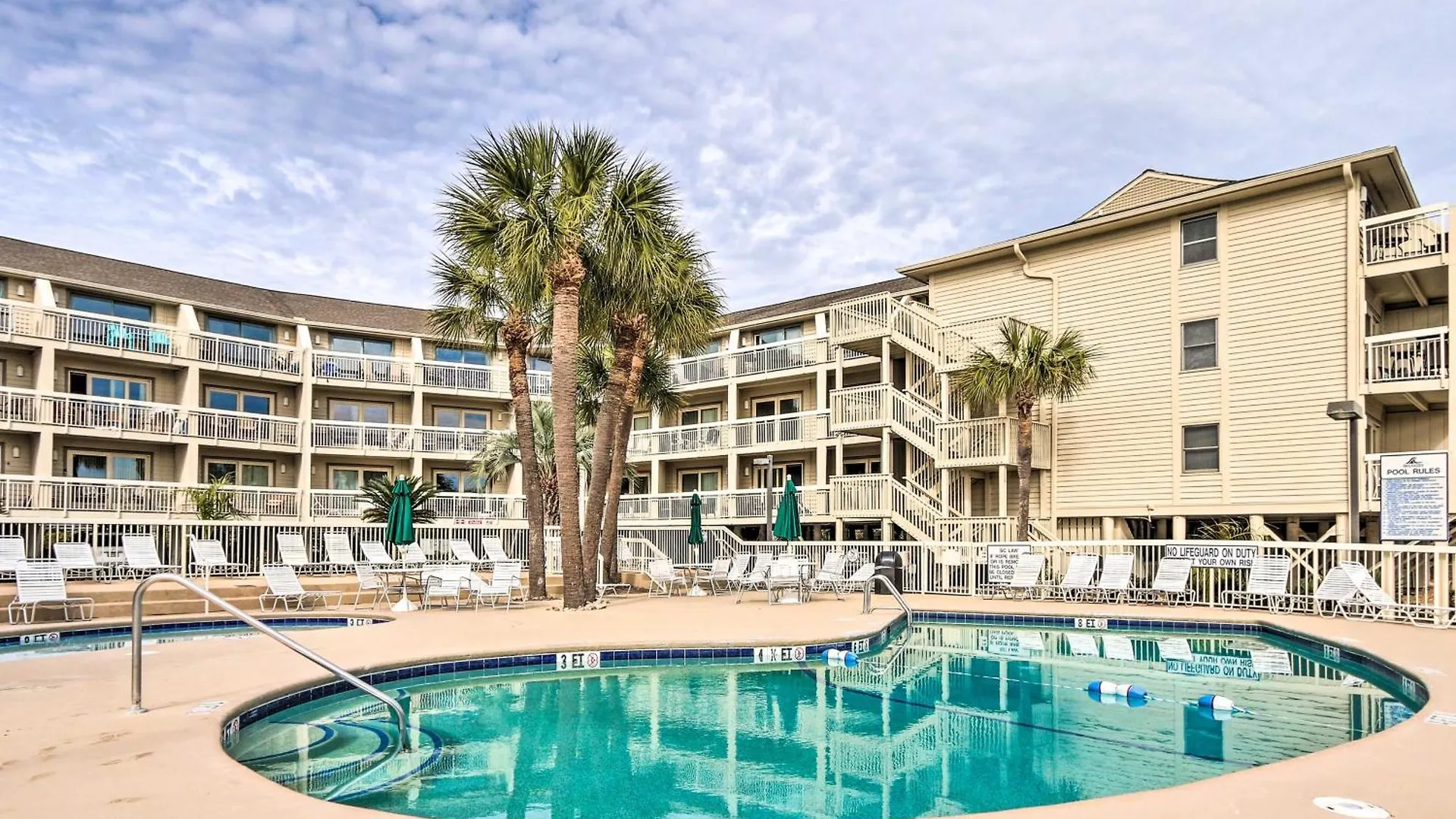 Apartment Walk To In Hilton Head! Hilton Head Island