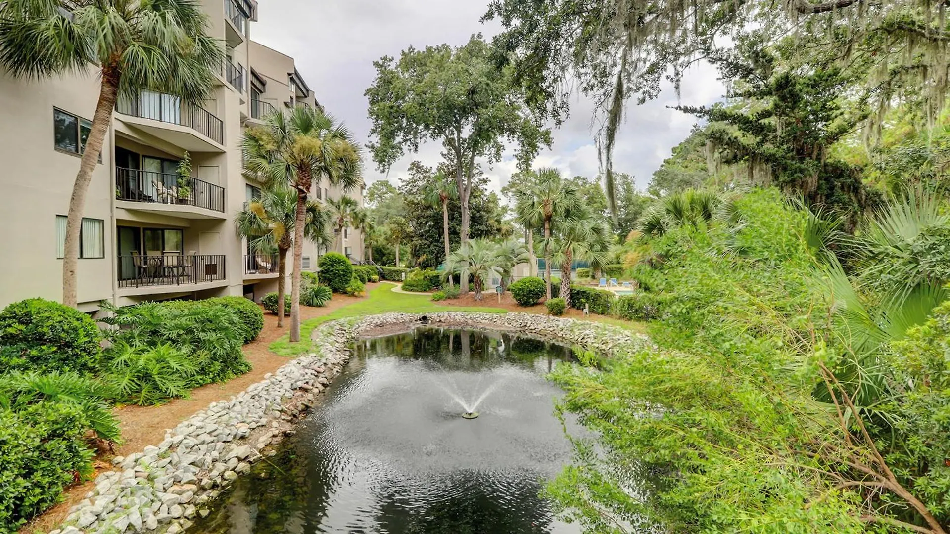 Villa Forest Bch 415 *