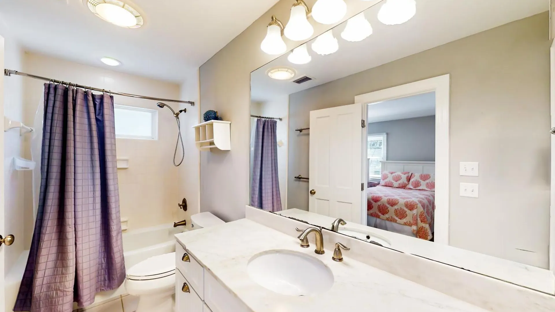 Devonshire 112 Apartment *