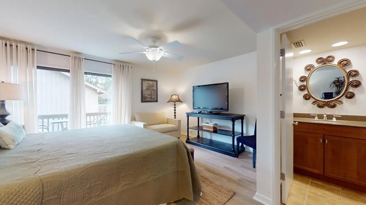 38 Water Oak Villa
