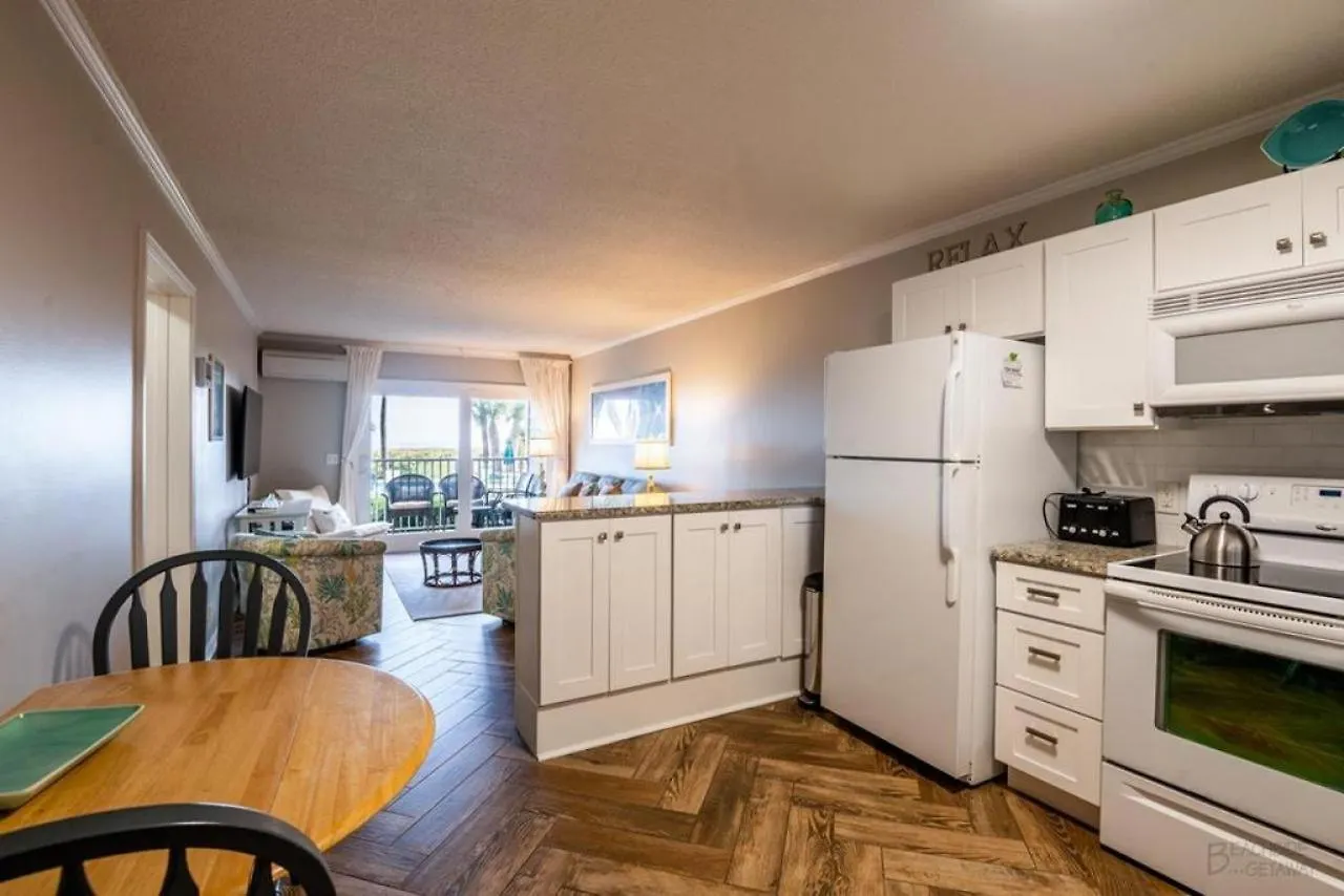 1g Beachwood Place *