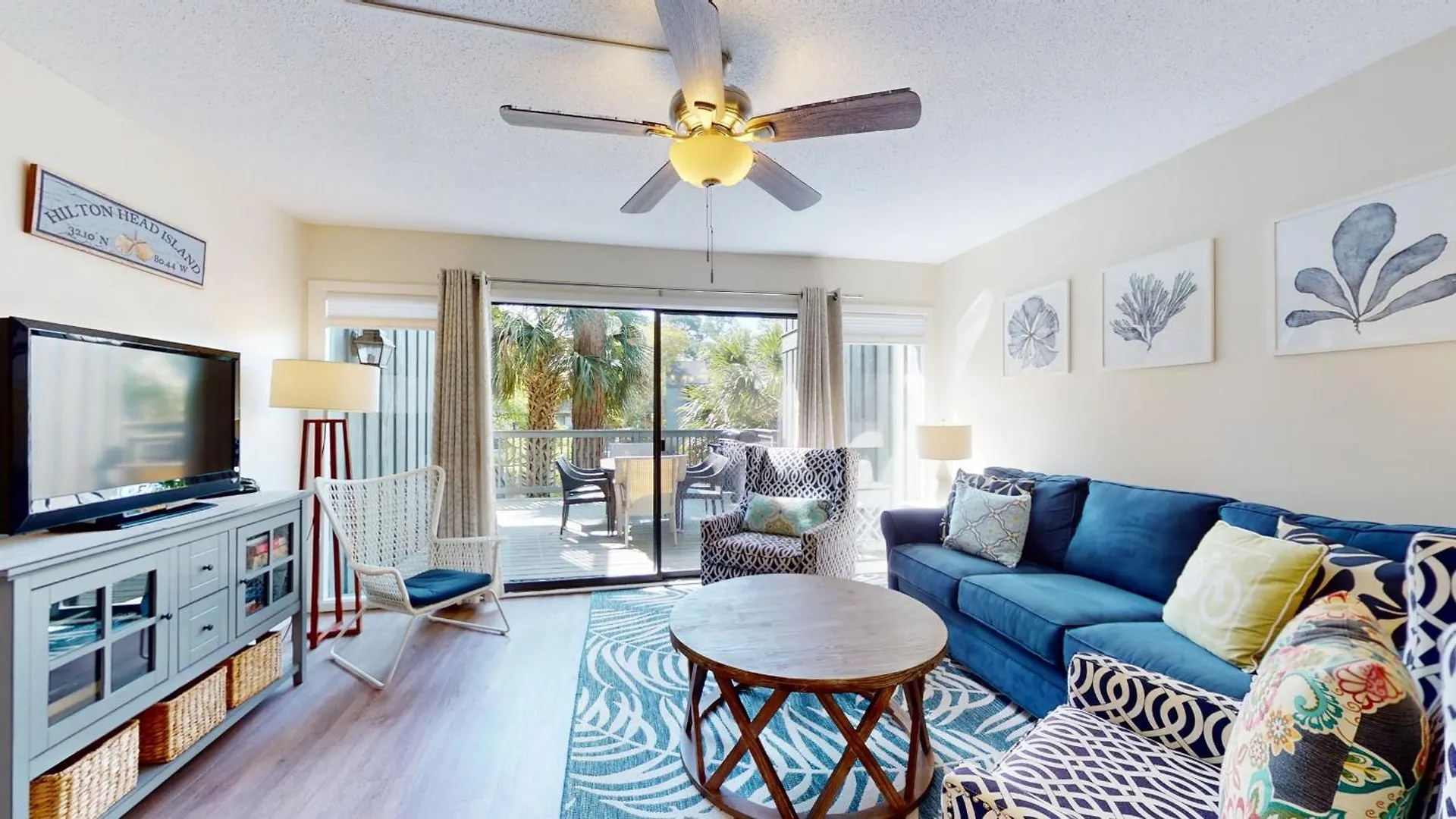 4 Hickory Cove Vila *