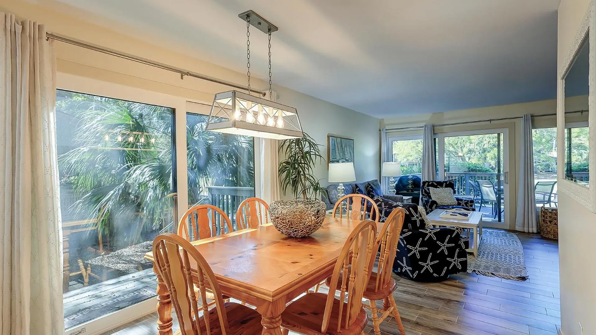 21 Hickory Cove *