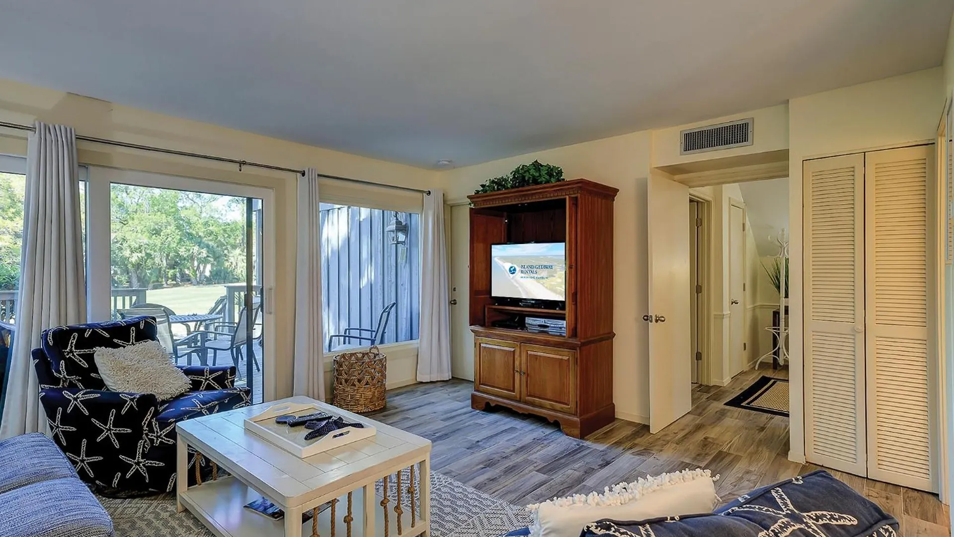 21 Hickory Cove Holiday home *