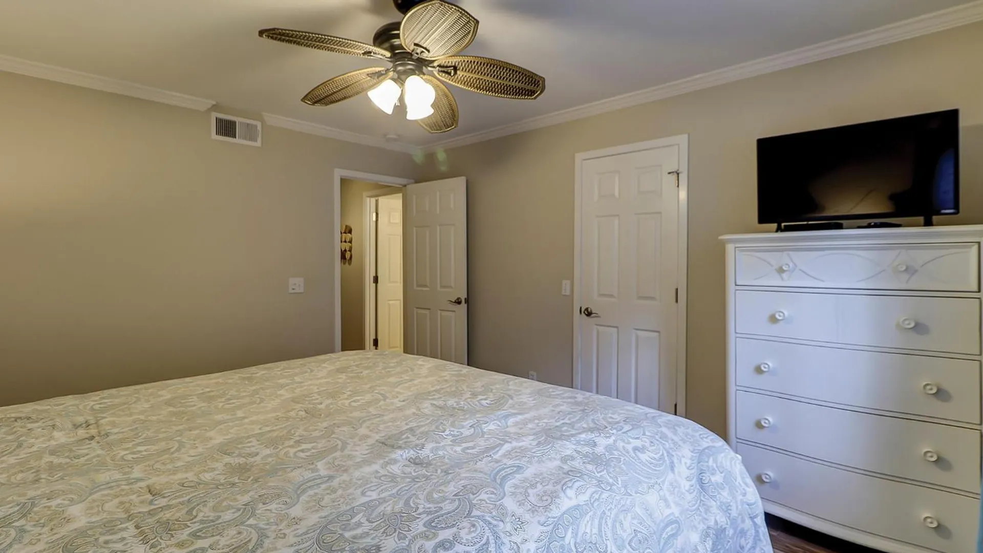 Racquet Club 2358