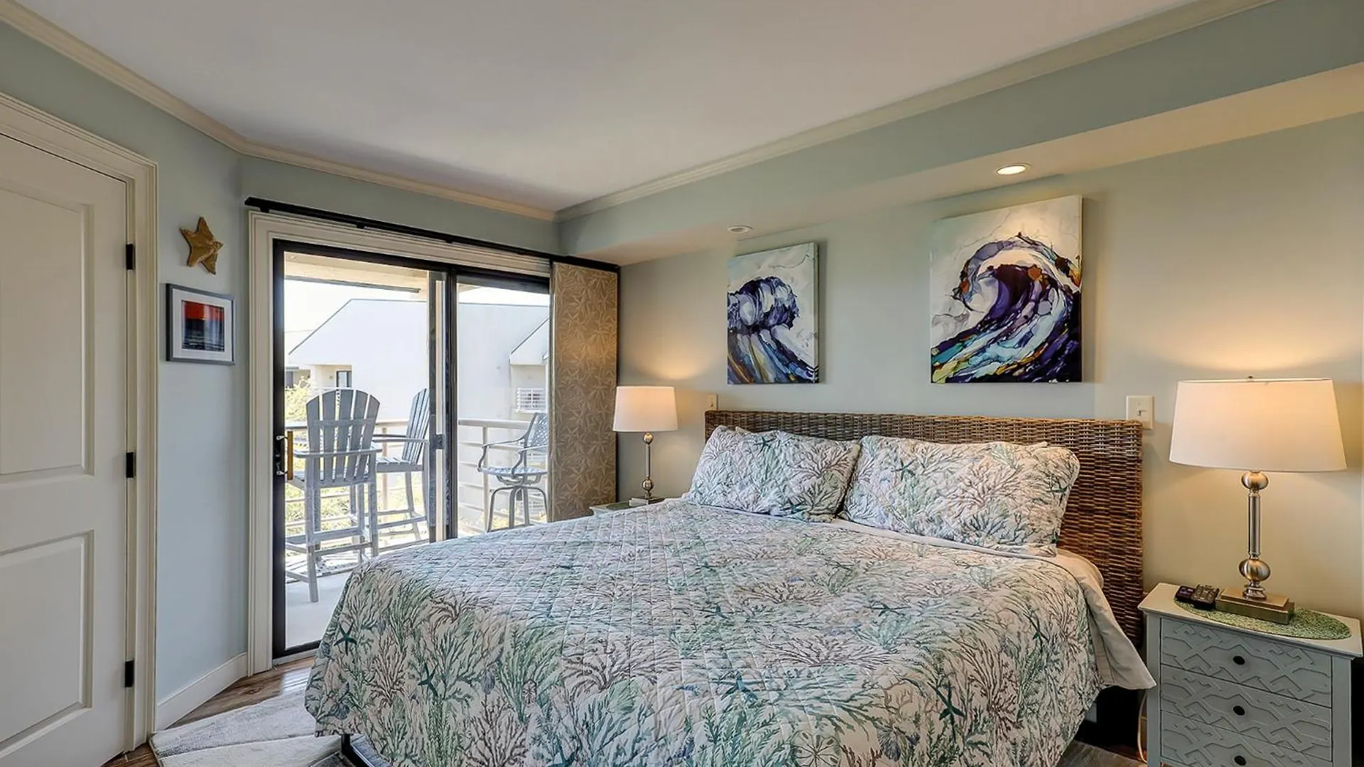 2512 Villamare Penthouse Ocean View *