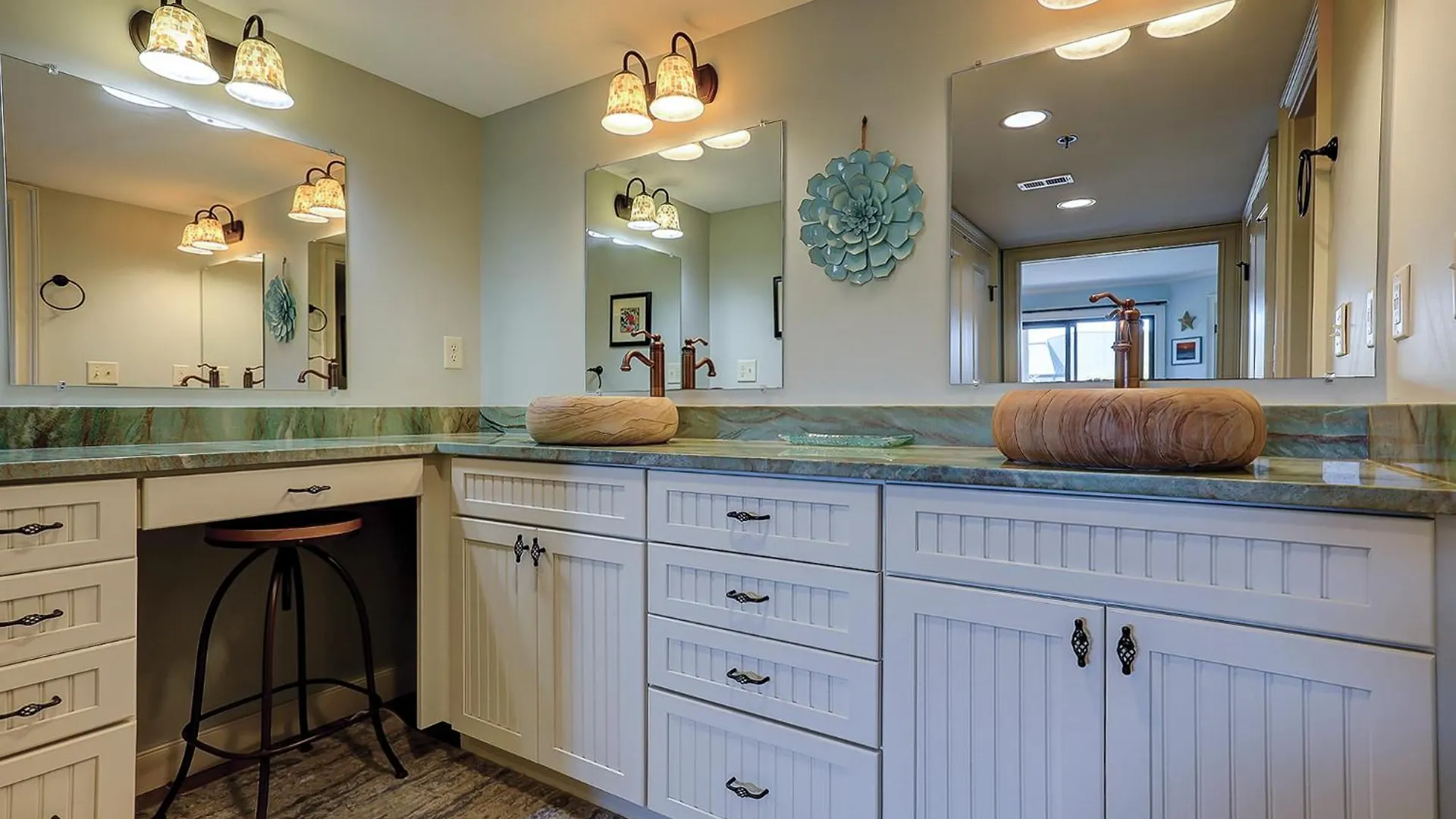 2512 Villamare Penthouse Ocean View *