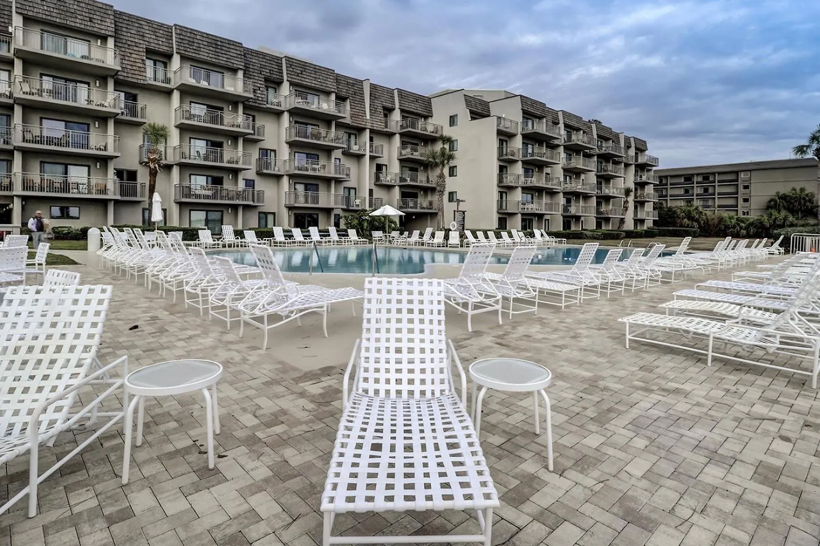 301 Ocean One