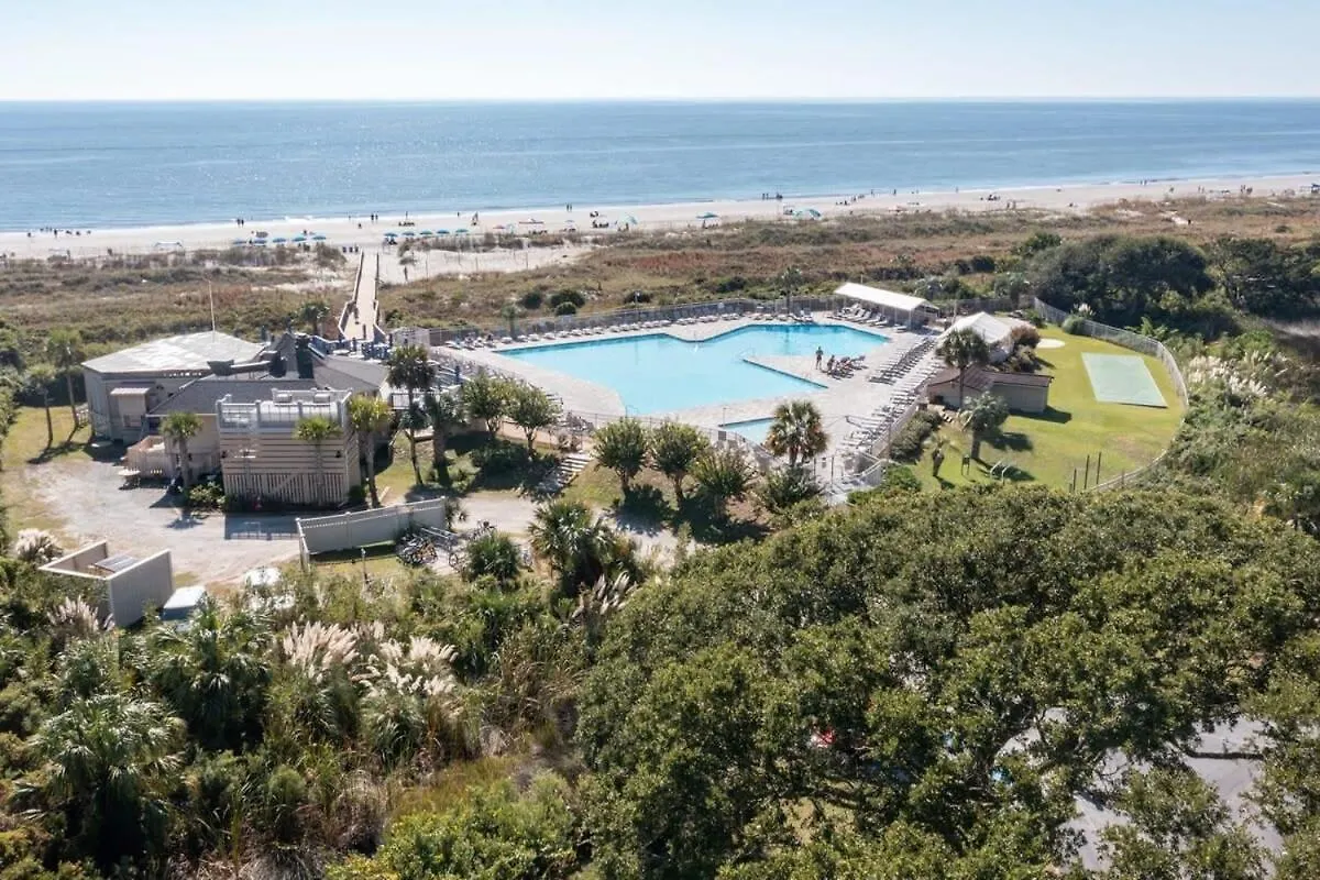 Remodeled Corner Unit 2 2 Overlooking The Lagoon Apartment Hilton Head Island