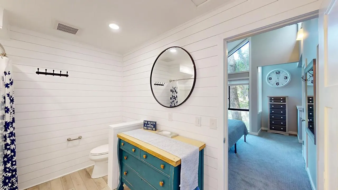 218 Turnberry Village