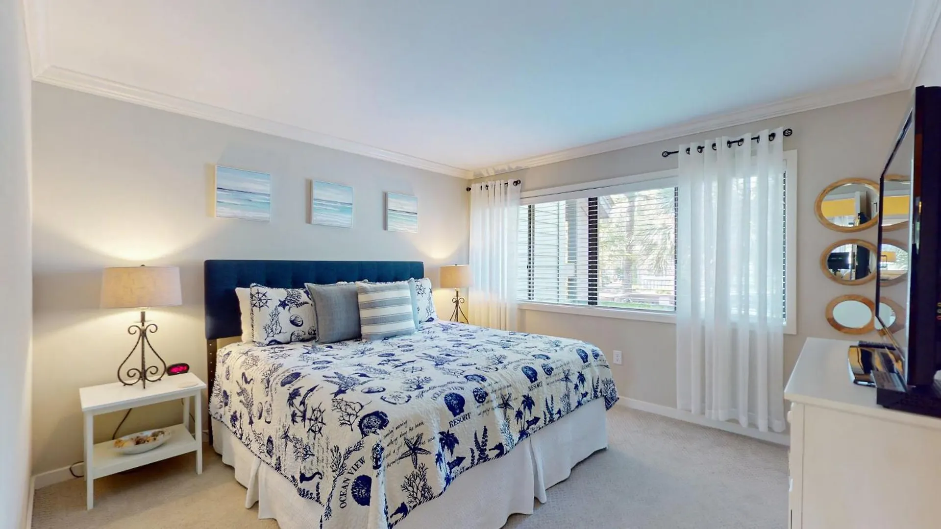 284 Turnberry Village
