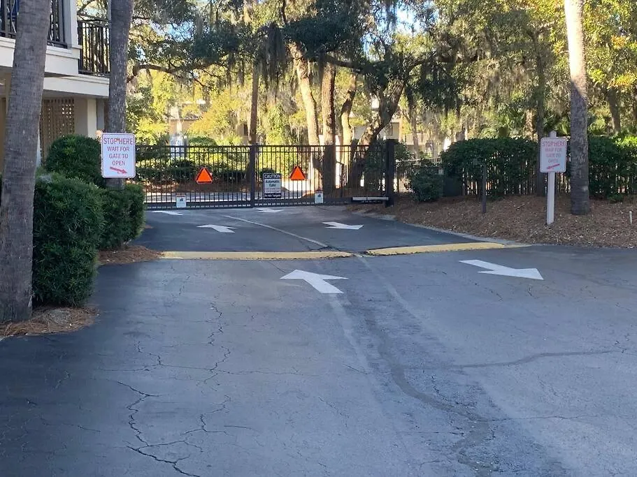 Apartment Seaclusion-oceanview, Mini Split Ac, Chairs Hilton Head Island