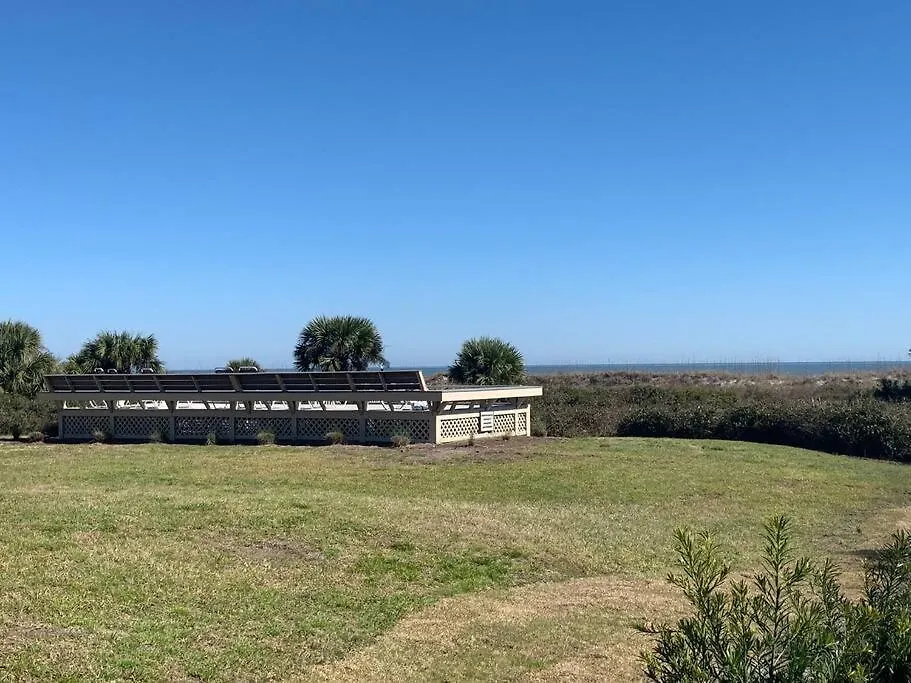 Apartment Seaclusion-oceanview, Mini Split Ac, Chairs Hilton Head Island