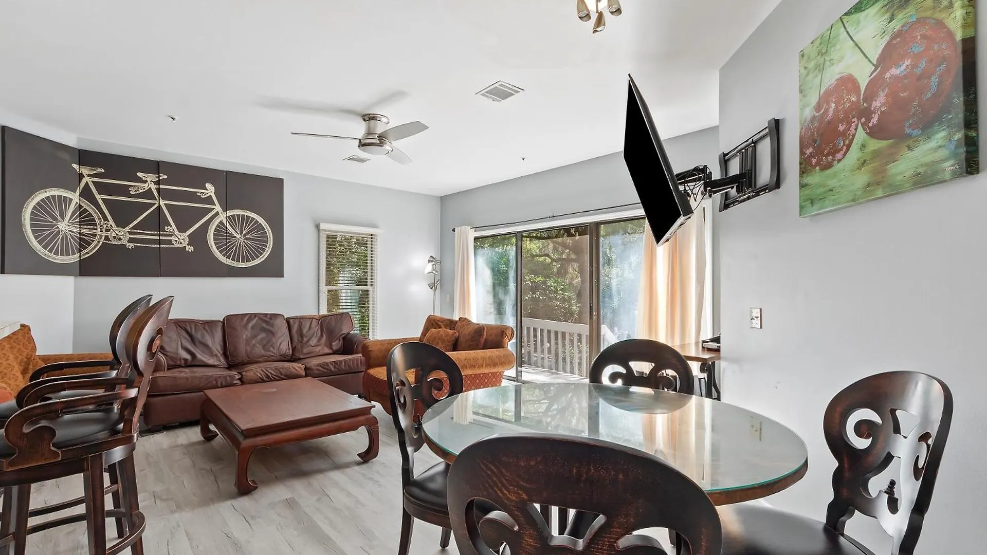 Apartment Ocean Breeze 33 *