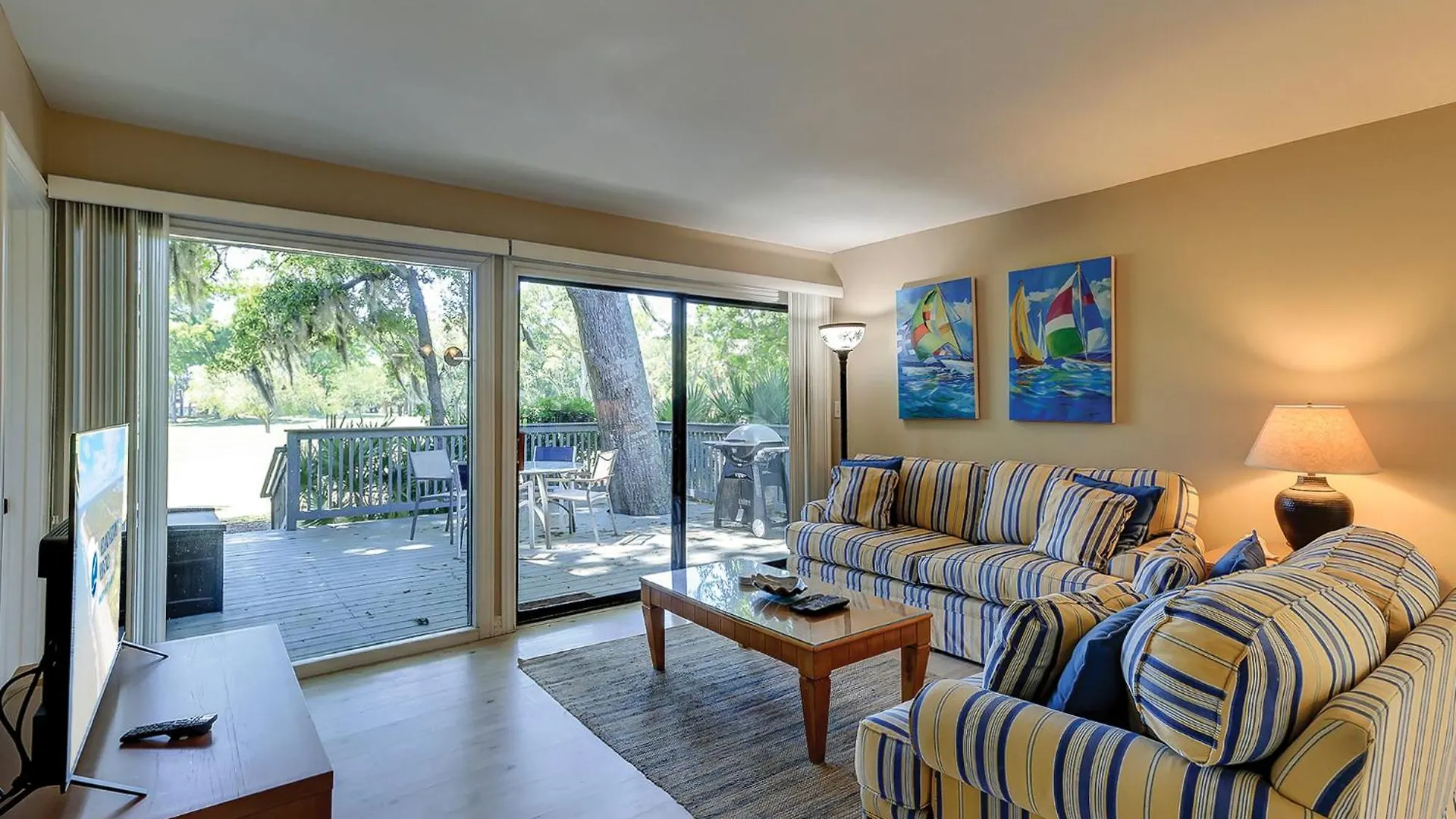 16 Hickory Cove Holiday home